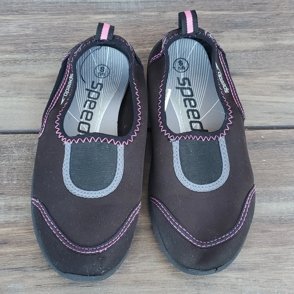 Speedo Kids Girls Water Shoes Loafer Flats sz S 5/6 outdoor